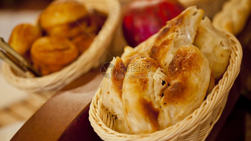 零食代工成本揭秘：影响因素与计算方法**